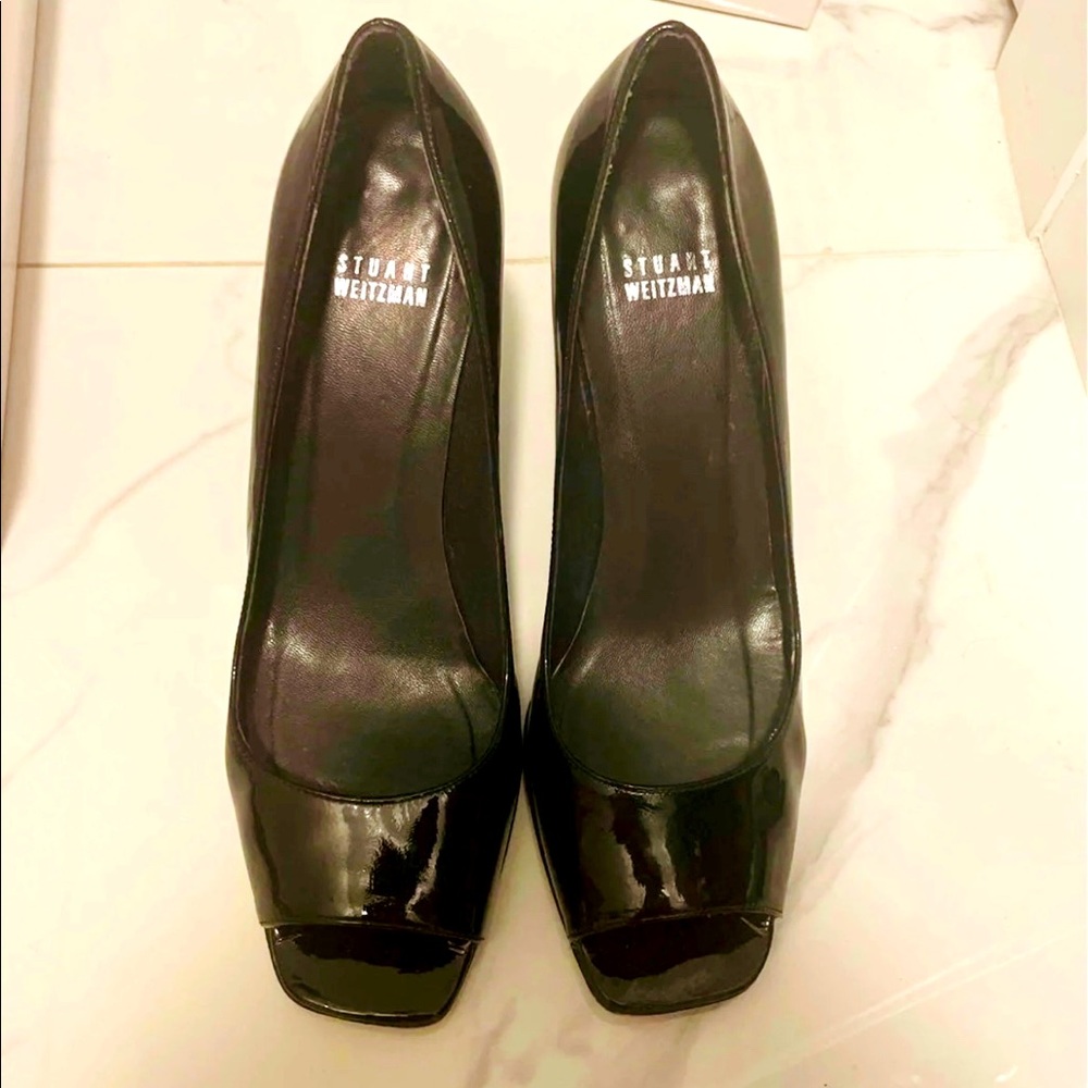 Comfortable and sexy stylish for any occasion  Make me an offer